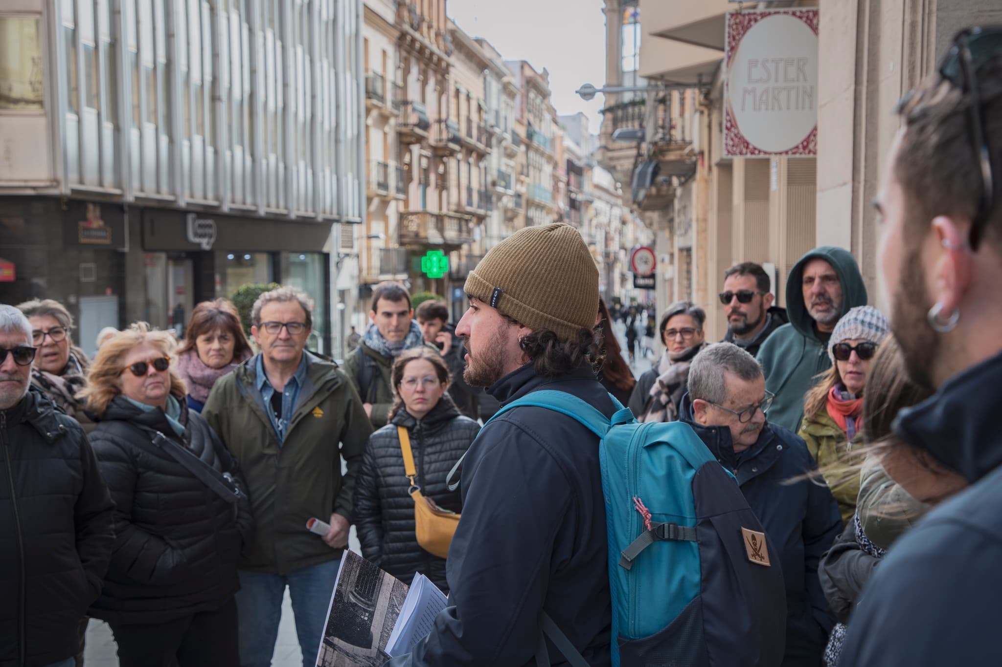 Reus Civil War Walking Tour: 1936–1939 Streets and Air-Raid Shelter Experience photo 3