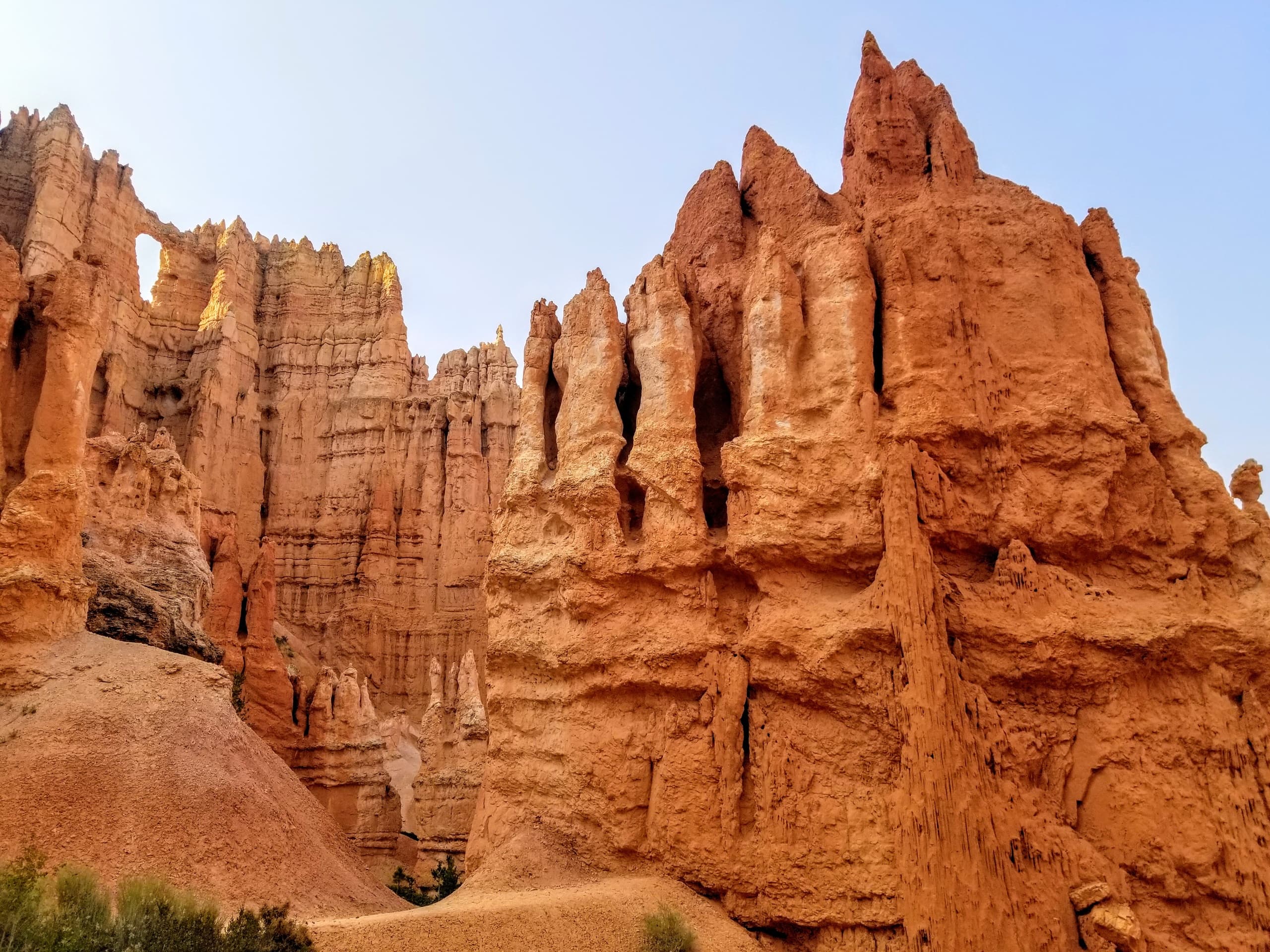 Explore Bryce Canyon City on a Daily Hiking Tour