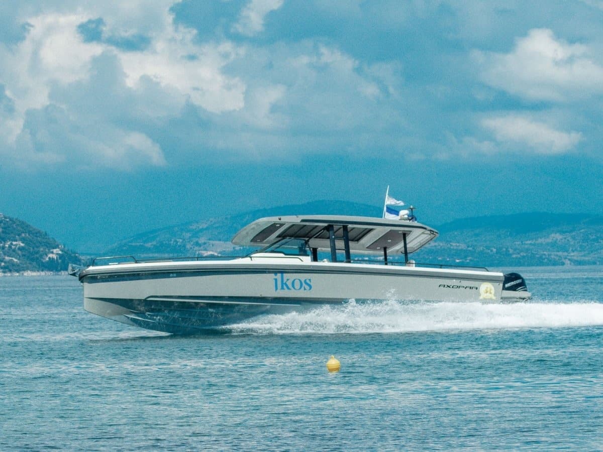 Private Cruises on Ikos Blue with AllinBlusive in Corfu