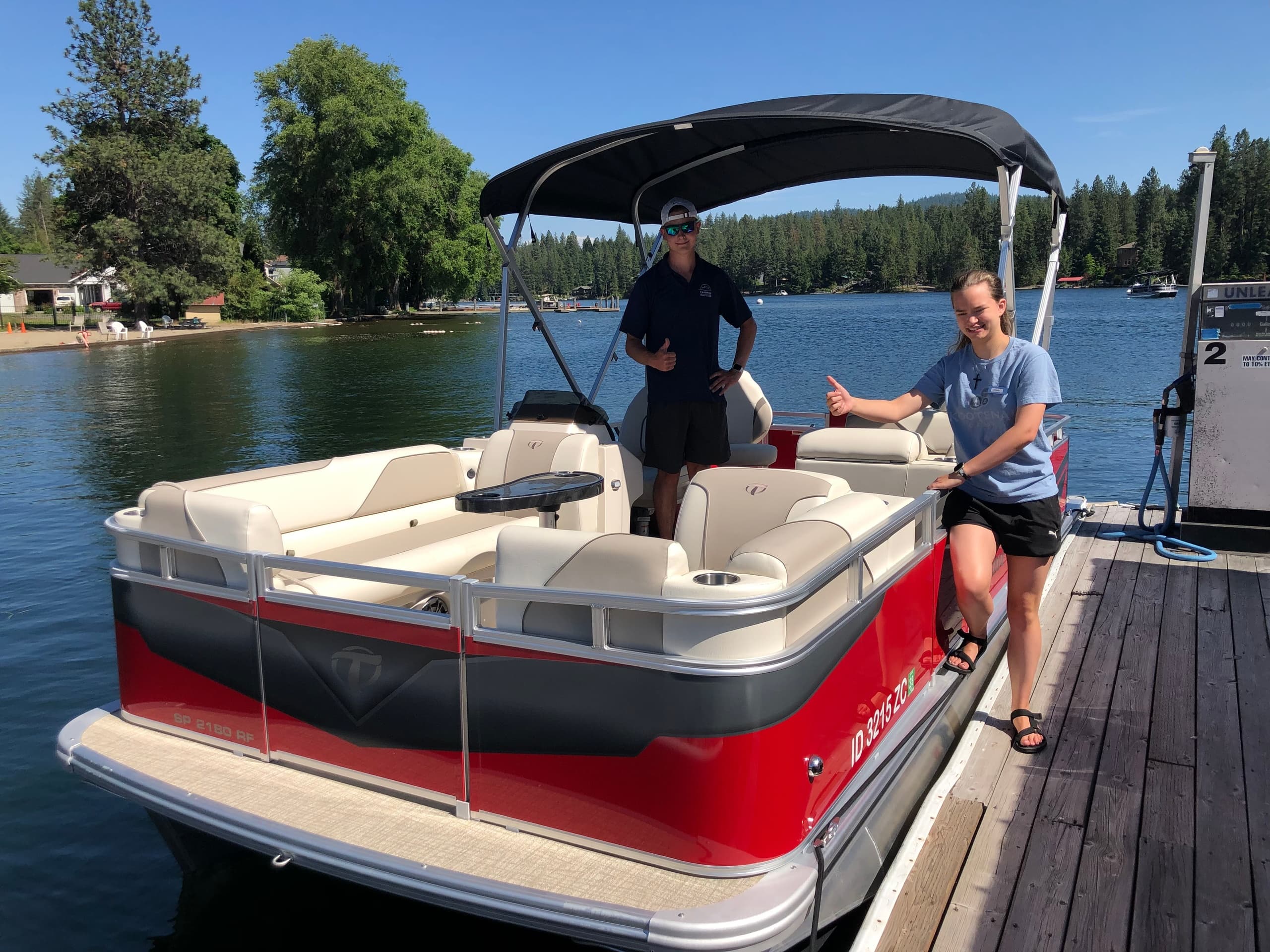 Pontoon Boat Rentals in Post Falls, Idaho