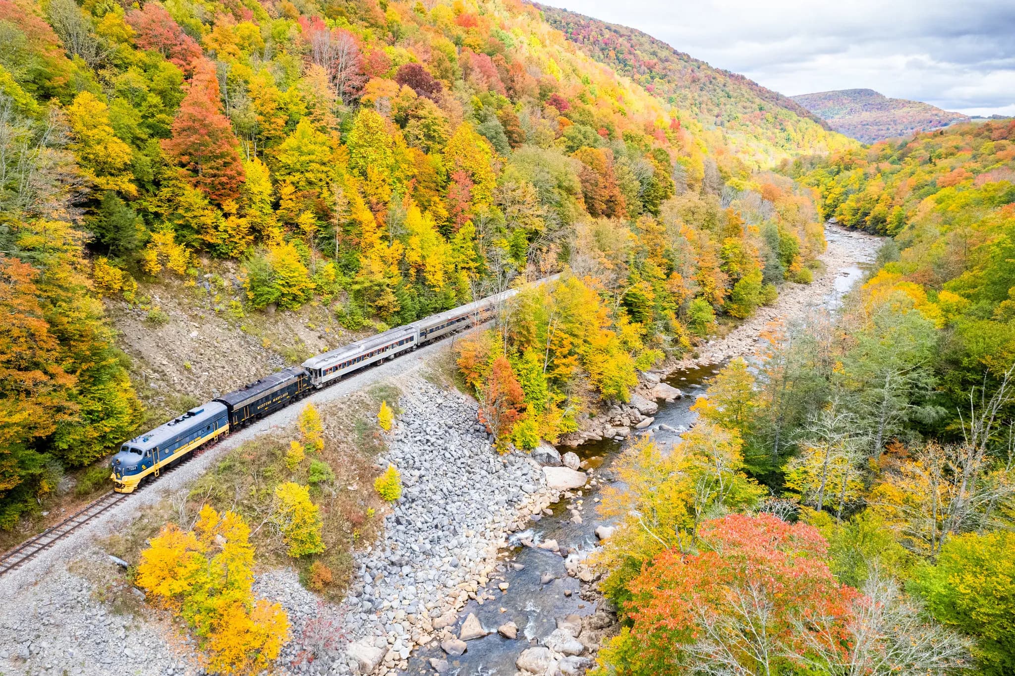 Belington Zephyr: Scenic Diesel Train to the High Falls of Cheat photo 1