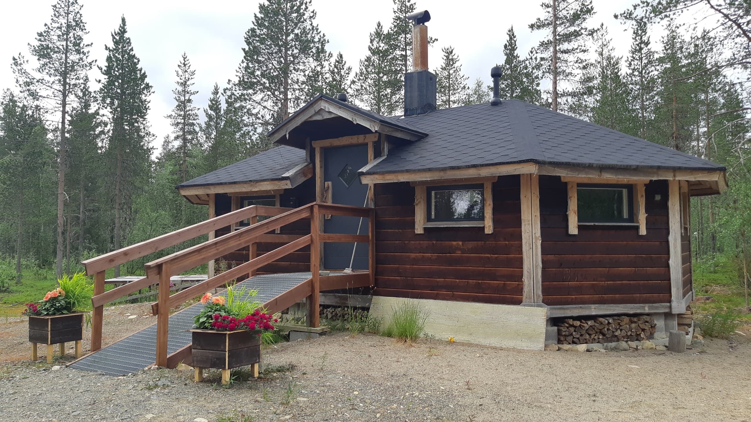 Winter Wilderness Stay at Polar Lights Tours