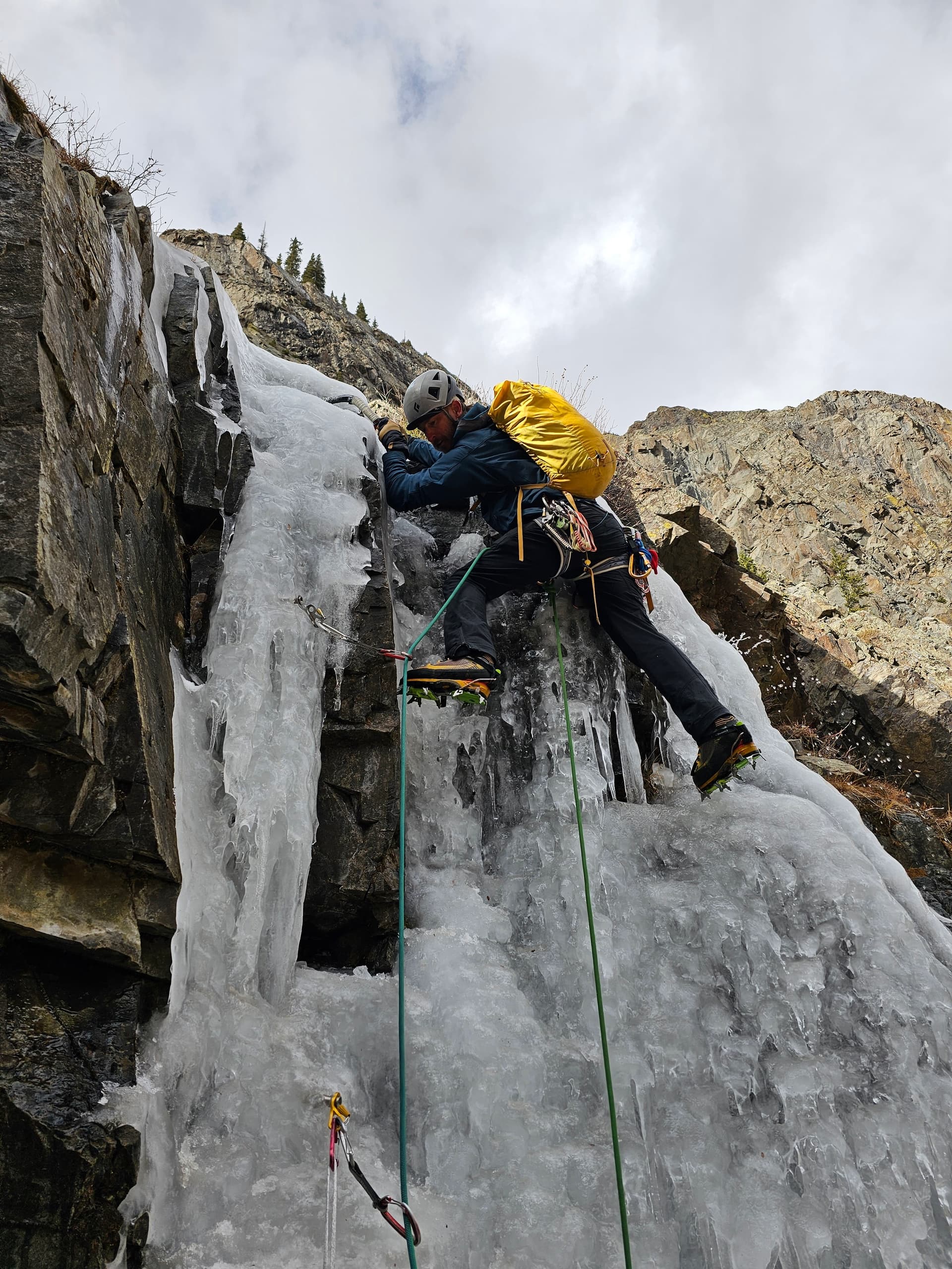 Ice Festival Mixed Climbing Clinic Near Colorado Springs: Half-Day Skills for Rock and Ice