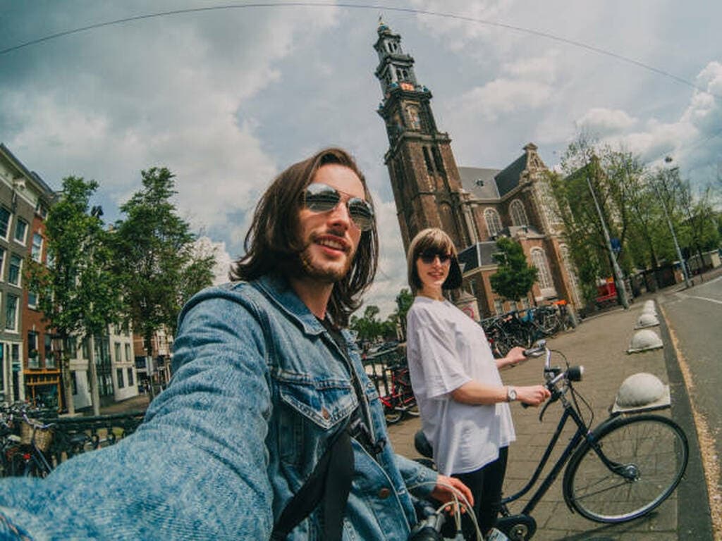 Amsterdam Highlights Bike Tour: Pedal the UNESCO Canals and Hidden Neighborhoods