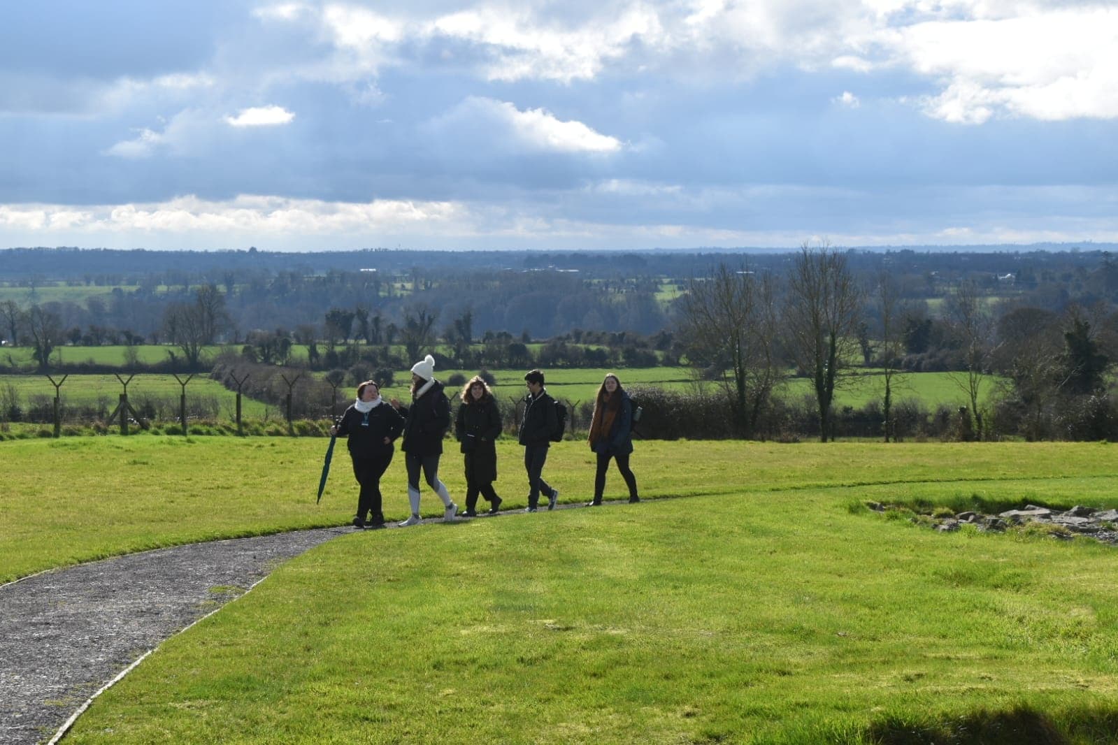 Newgrange Day Trip from Dublin: Ancient Passage Tomb & Boyne Valley Coach Tour