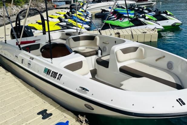 Two-Day Boat Rentals on Lake Chelan: Cruise, Fish, and Watersports