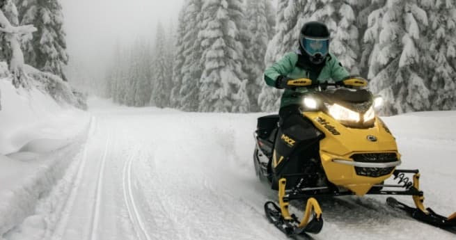 Snowmobile Adventures at Lake of Bays Marina, Dorset ON