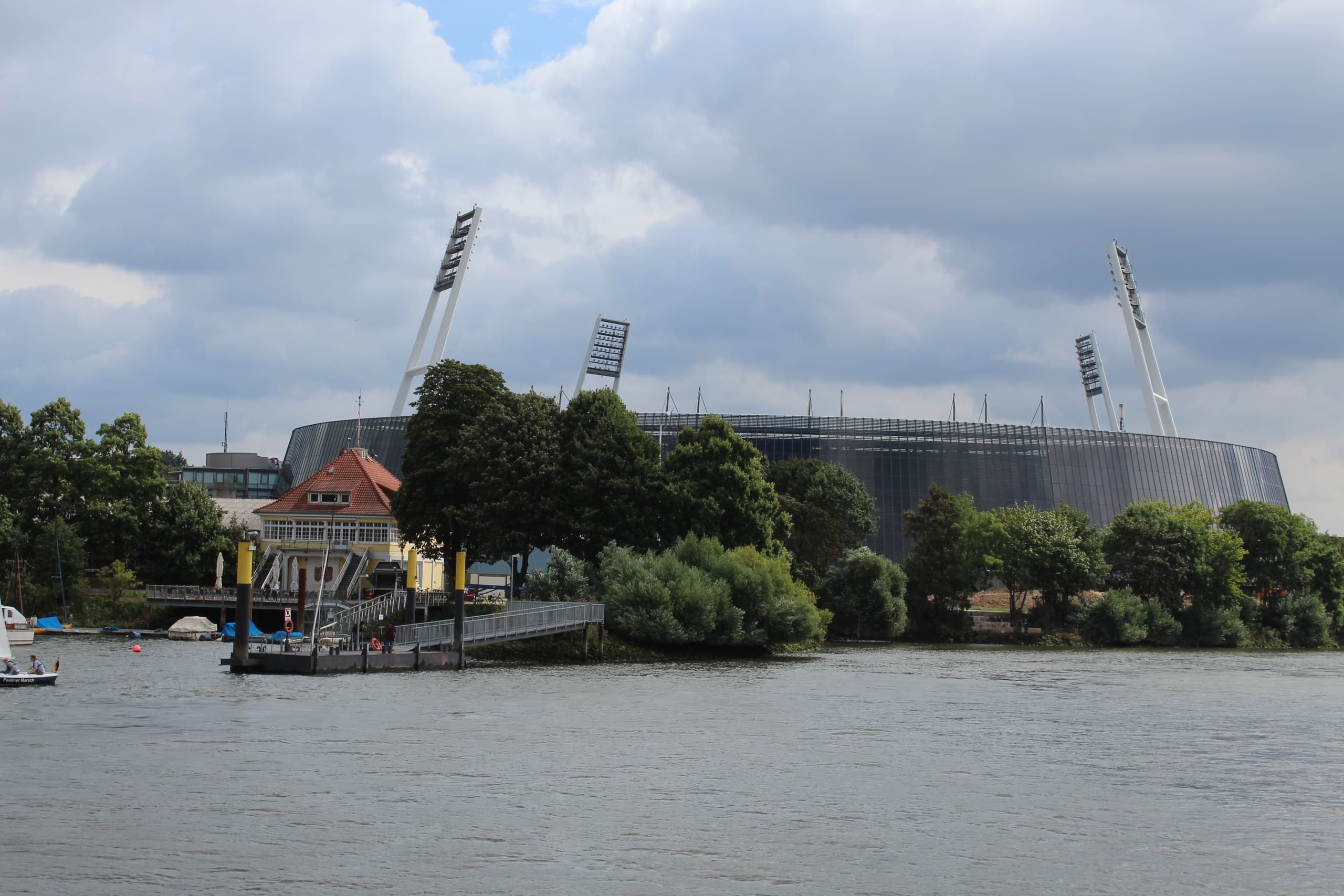 Event Transport & Sports Travel: Hal Över at Weser-Stadion
