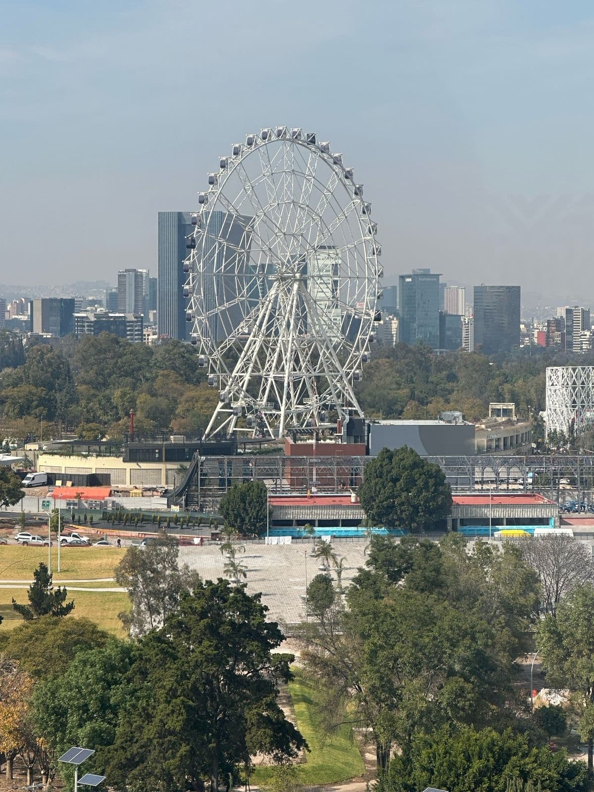 Ride the Canopy: Chapultepec Park Cable Car and Bike Tour in Ciudad de México photo 2