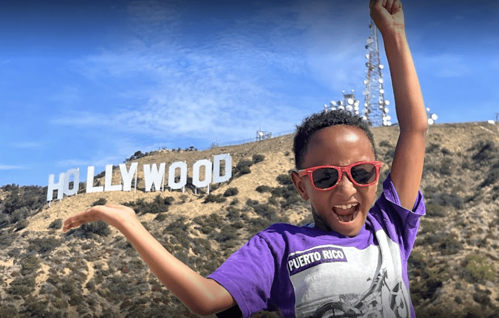 The Original Hollywood Sign Express Walking Tour in LA