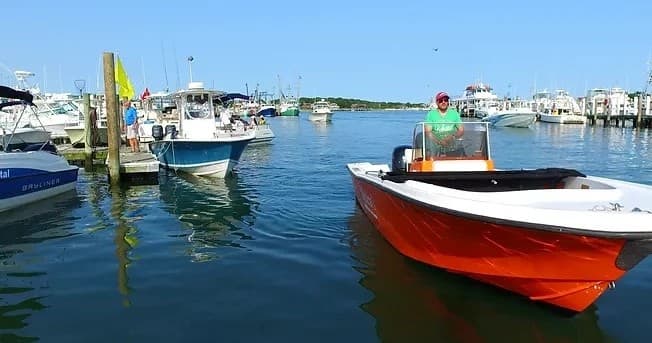 Boat Charters at Uihlein's Marina: Venture Into the Open Water