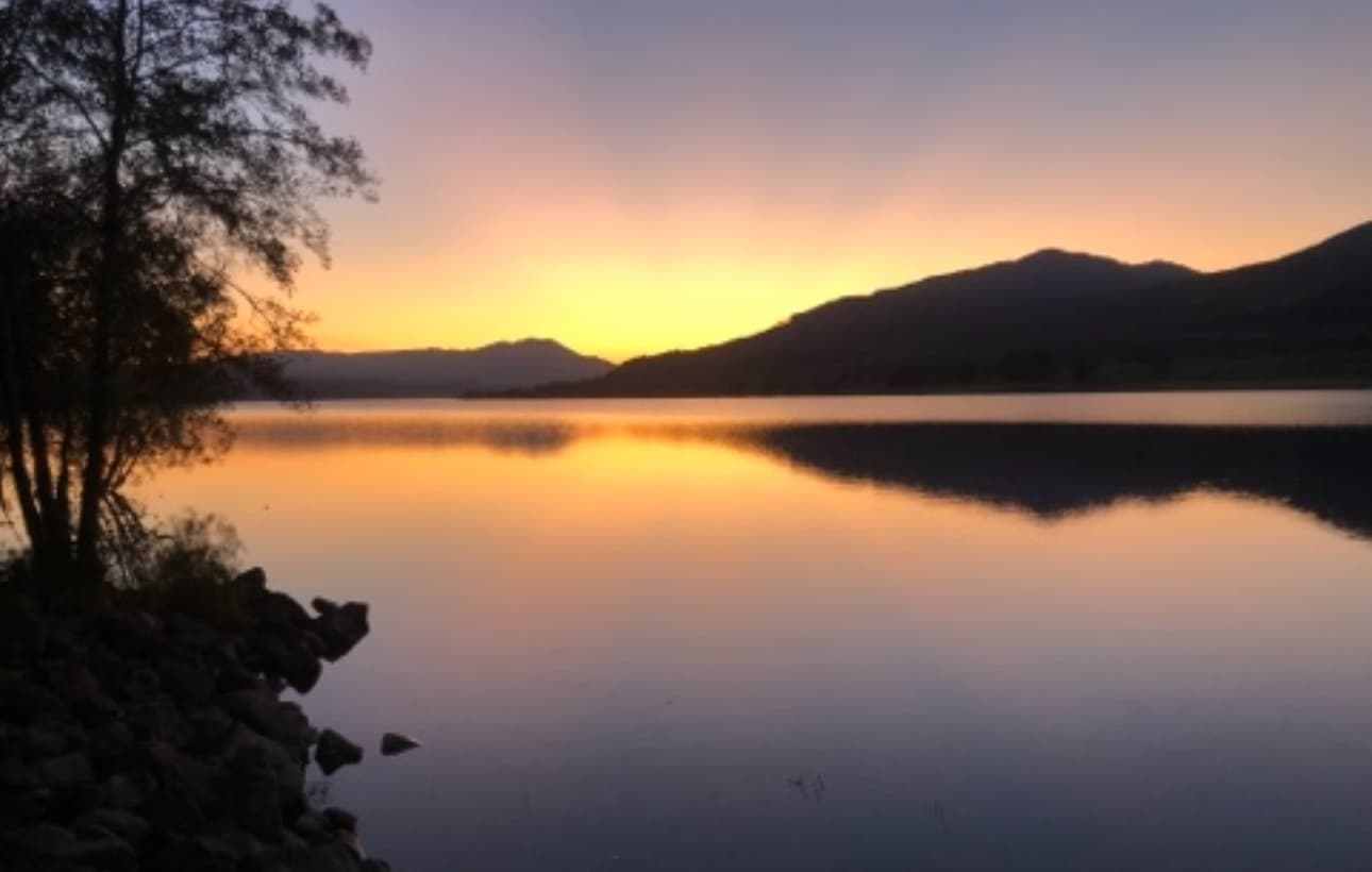 Sunset Dips on Loch Venachar: Guided Evening Swim in the Trossachs