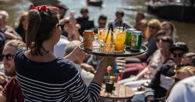 Canal Cruise with Friendship Amsterdam in North Holland
