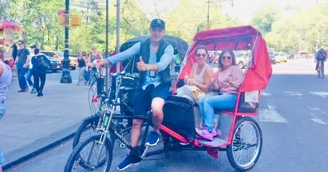 Central Park Pedicab Tour: Guided Rickshaw Ride NYC