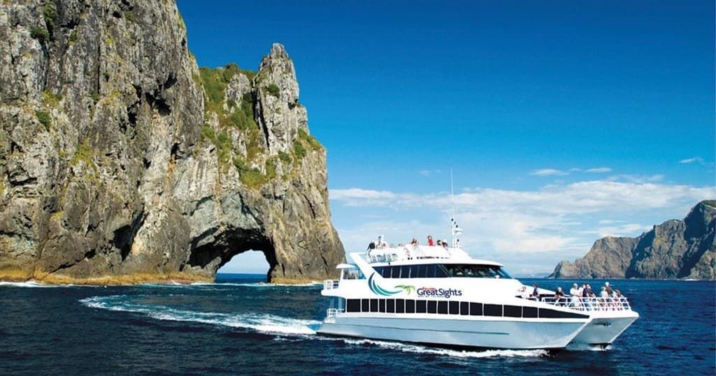 Bay of Islands Multi-Day Adventure & Dolphin Cruise NZ