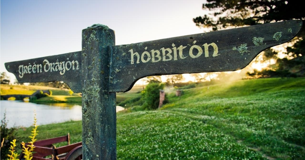 Land Adventures in Auckland: Waitomo Caves & Hobbiton with TIME Unlimited Tours