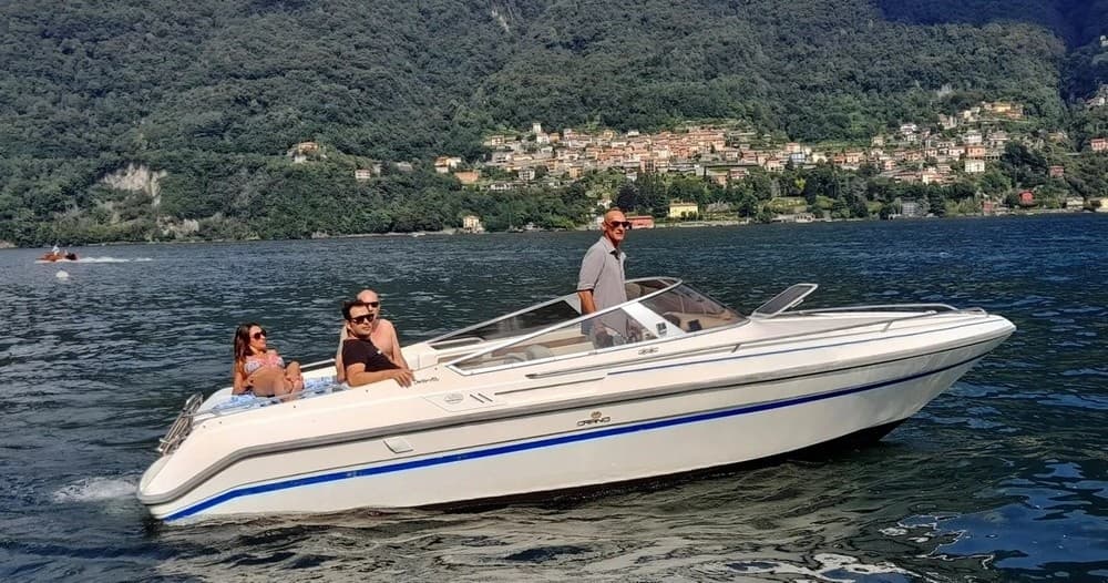 Lake Como Boat Tours: Scenic 2-Hour Cruise in Como, Italy