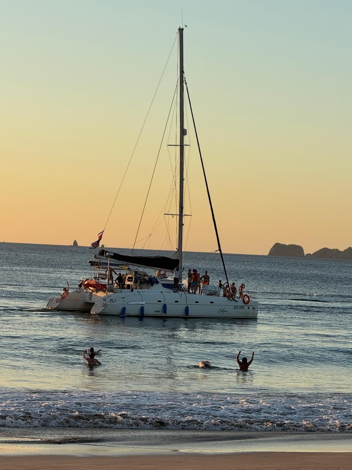 Sunset Sailing Aboard Zafira: Potrero Catamaran Cruise, Guanacaste photo 2
