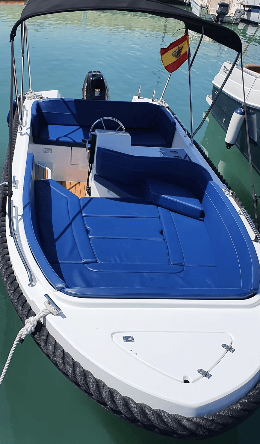 Sail Ipanema: Private Marion 450 Open Charter in Alcúdia Bay, Can Picafort photo 2