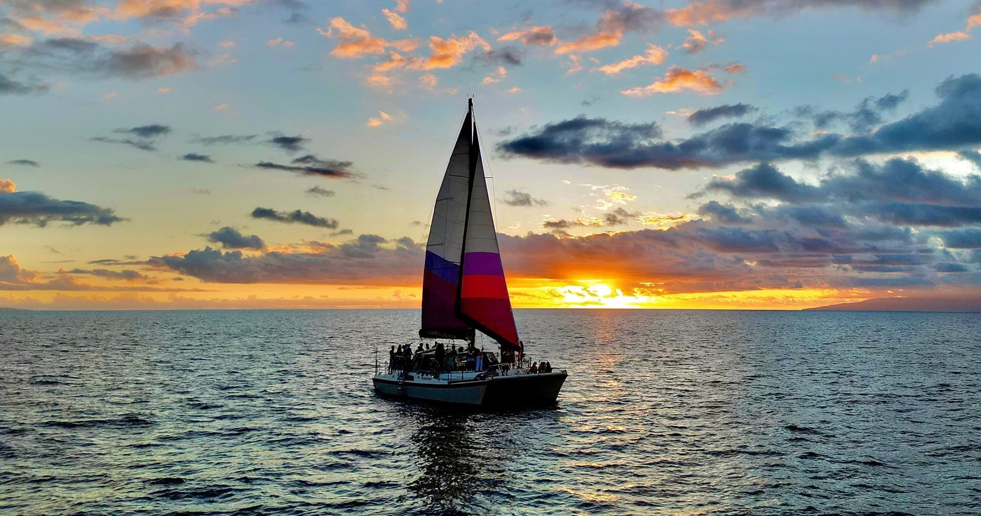 Sunset Sailing Cruises with Makena Coast Charters in Wailuku