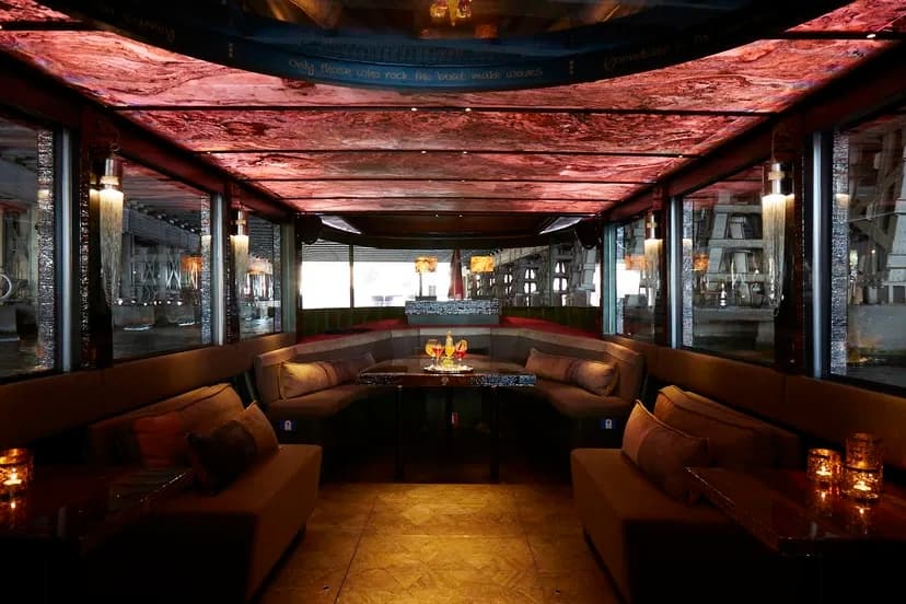 Private Amsterdam Canal Cruise: 60-Minute Social Cruise from Centraal Station photo 3