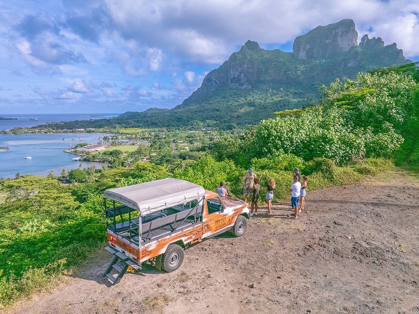 Bora-Bora Immersive Lagoon & Island Tour by Moana Adventure