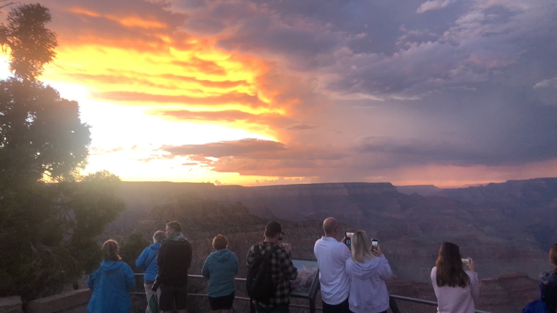 Grand Canyon Sunset Tours with Buck Wild Hummer Tours