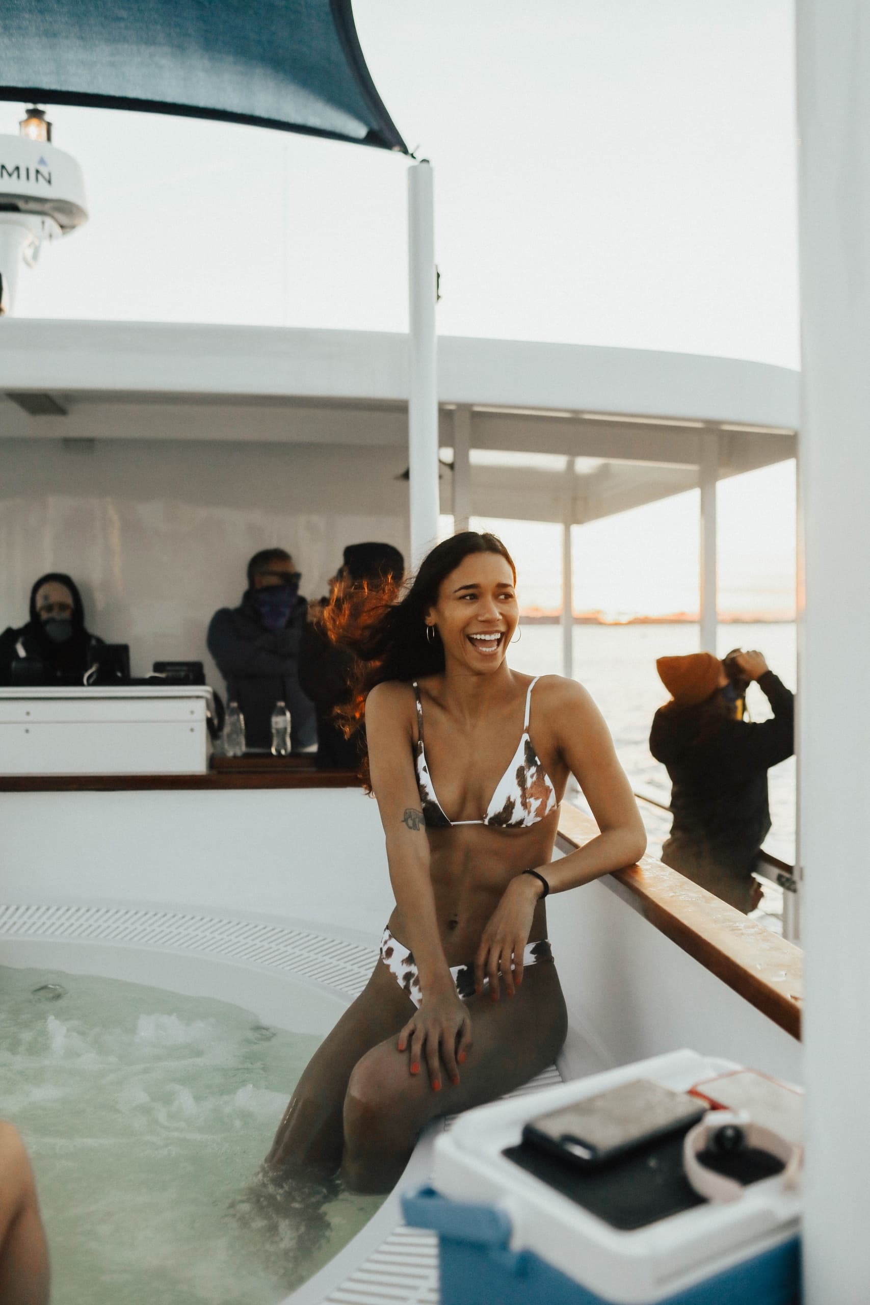 Relax on a Hot Tub Boat Tour in Washington DC