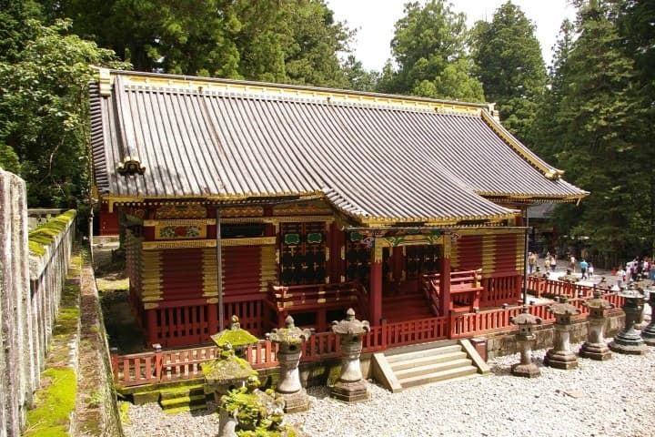 Outdoor Adventure with Amigo Tours Japan: Nikko’s Waterfalls & Lake