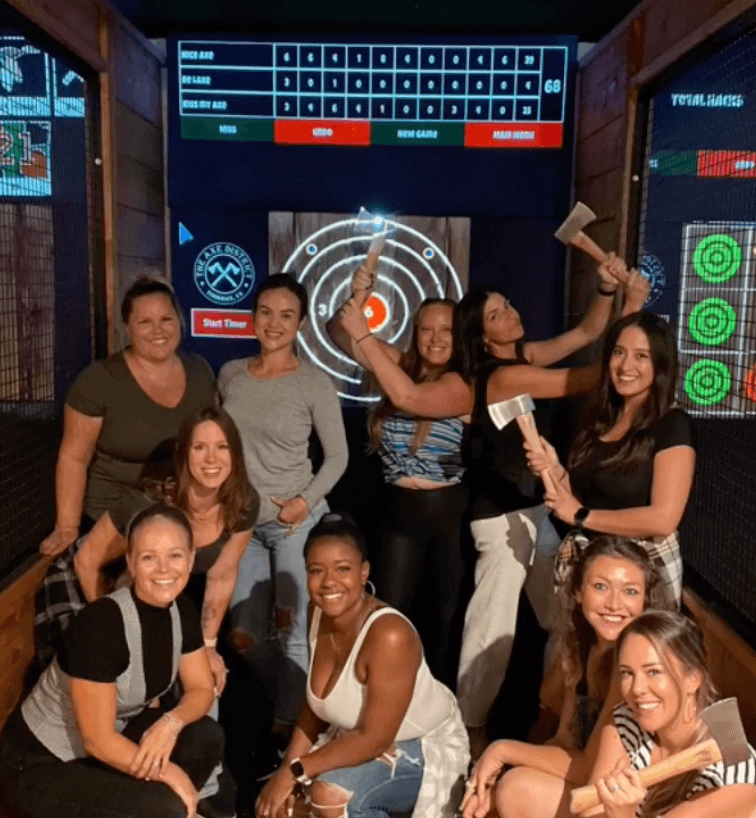 1 Hour Throw Axe Throwing Experience in Torrance, CA