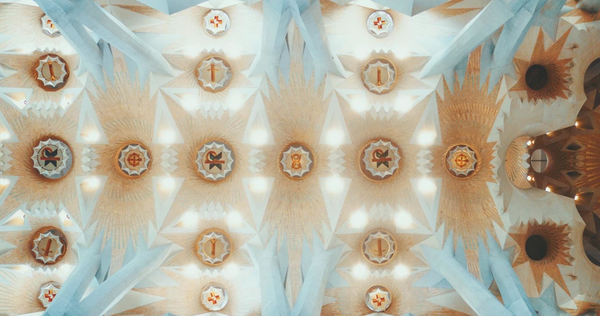 Barcelona Architecture Walks: Sagrada Familia Tour