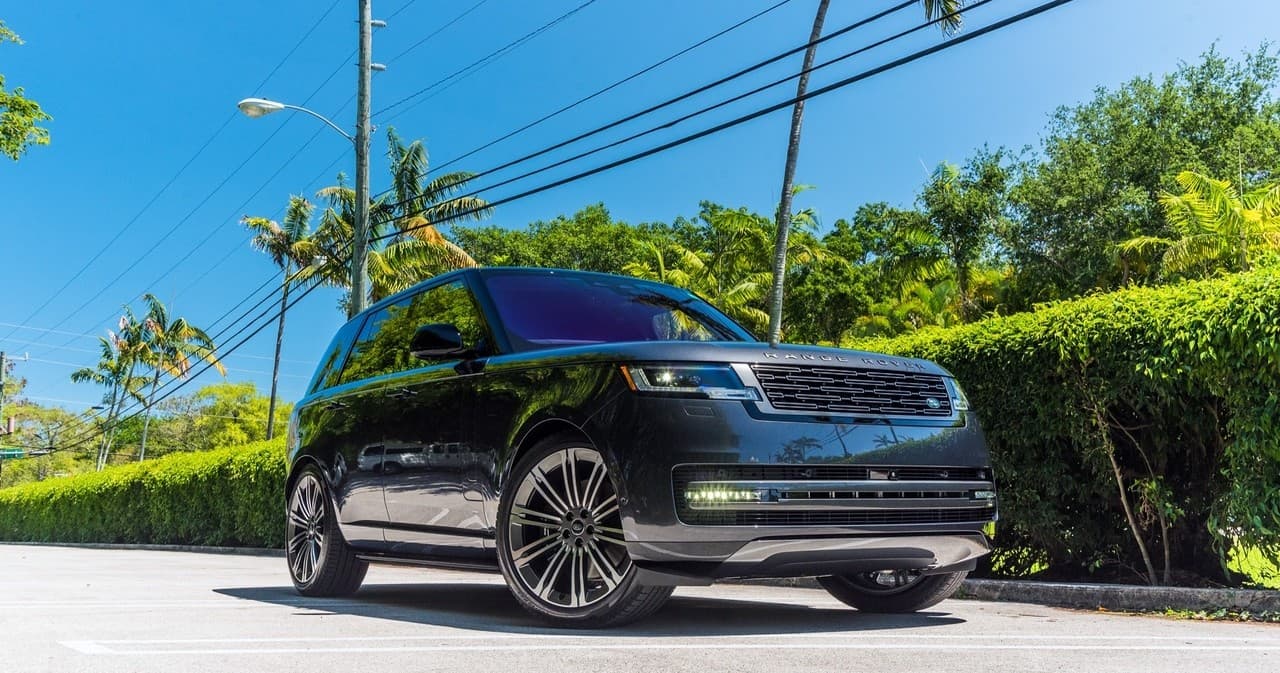 Luxury Land Adventure with Range Rover P530 in Miami