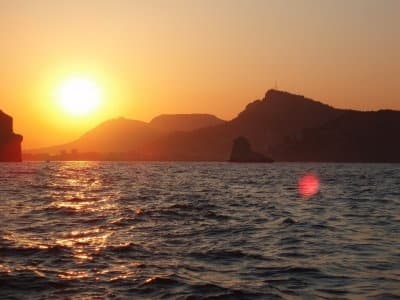 Sunset Boat Tours in Girona with Medaqua