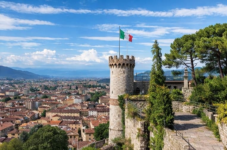 Brescia Walking Tour: 2.5-Hour Historic Center & UNESCO Sites Guide photo 1