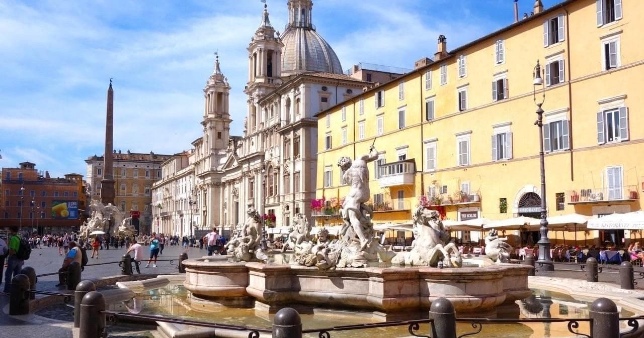 Cultural Walking Tour of Rome with Bras Tours