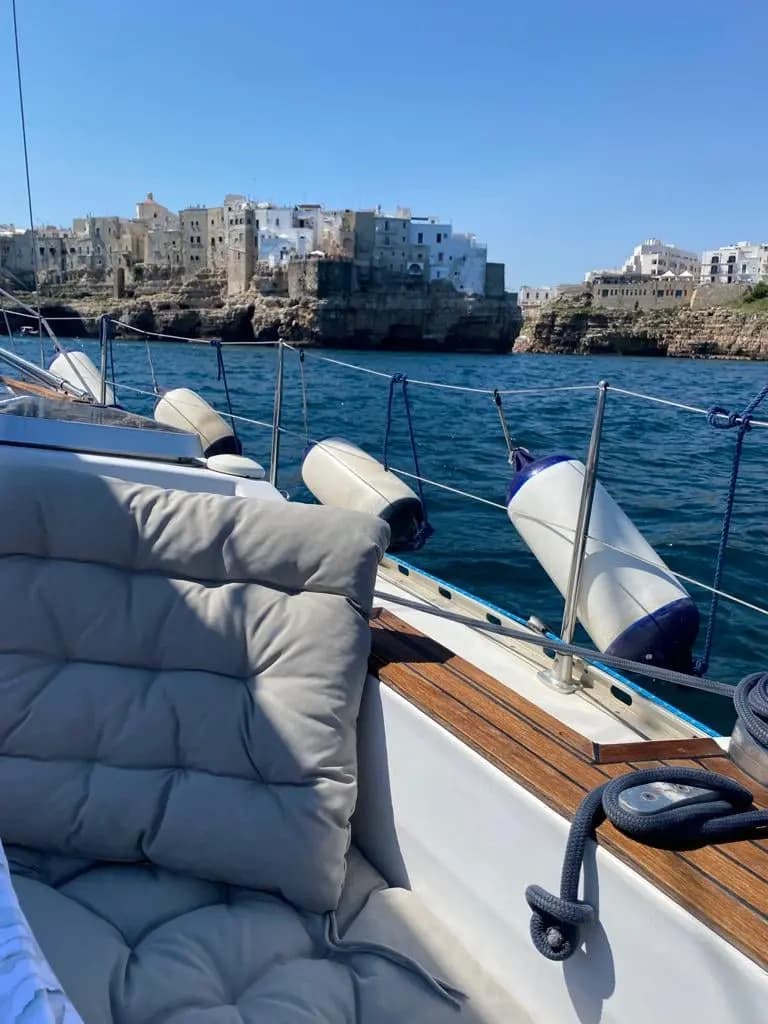 Boat Adventure with Vela Bianca Sailing in Polignano a Mare