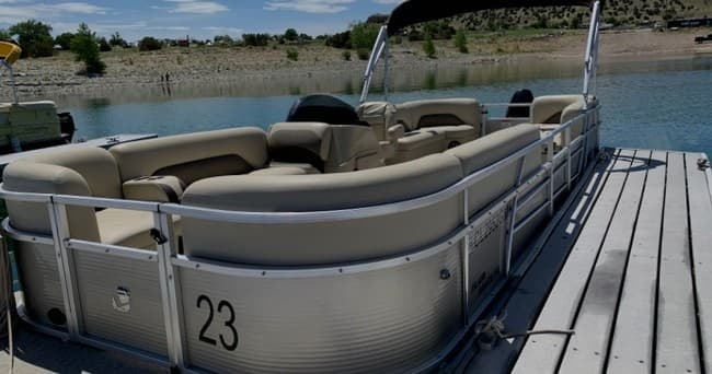 Boat Charters at Landau Island Breeze 252