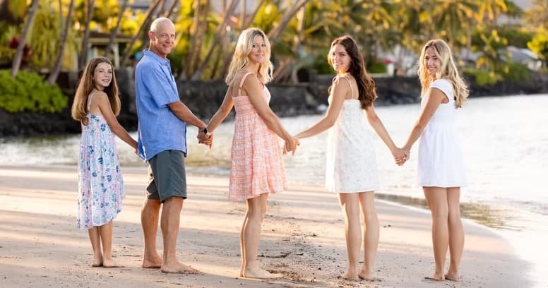 Ohana Session: Maui Portrait Photography in Haiku-Pauwela