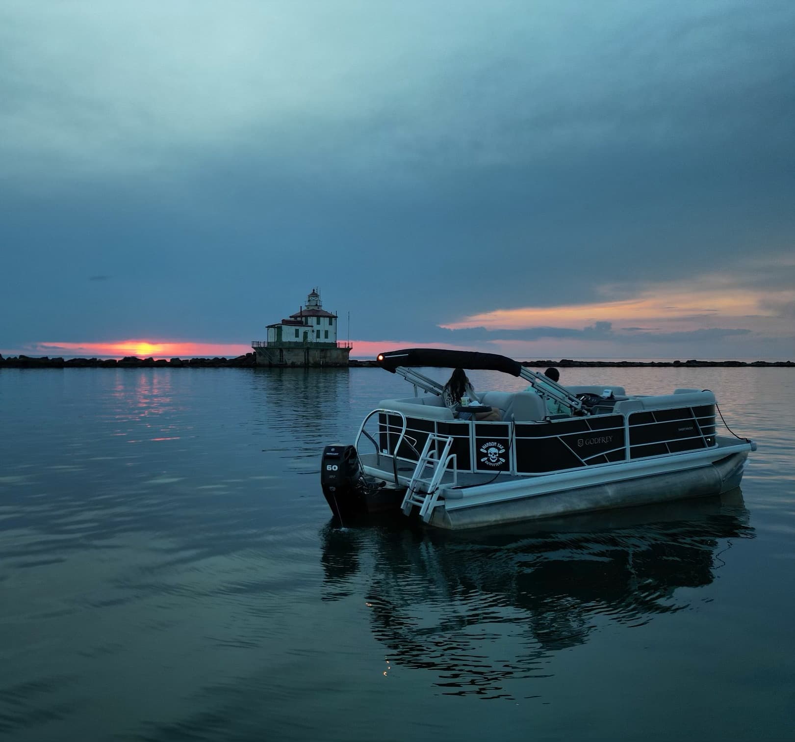 Sunset Pontoon Cruises with Harbor Yak in Ashtabula