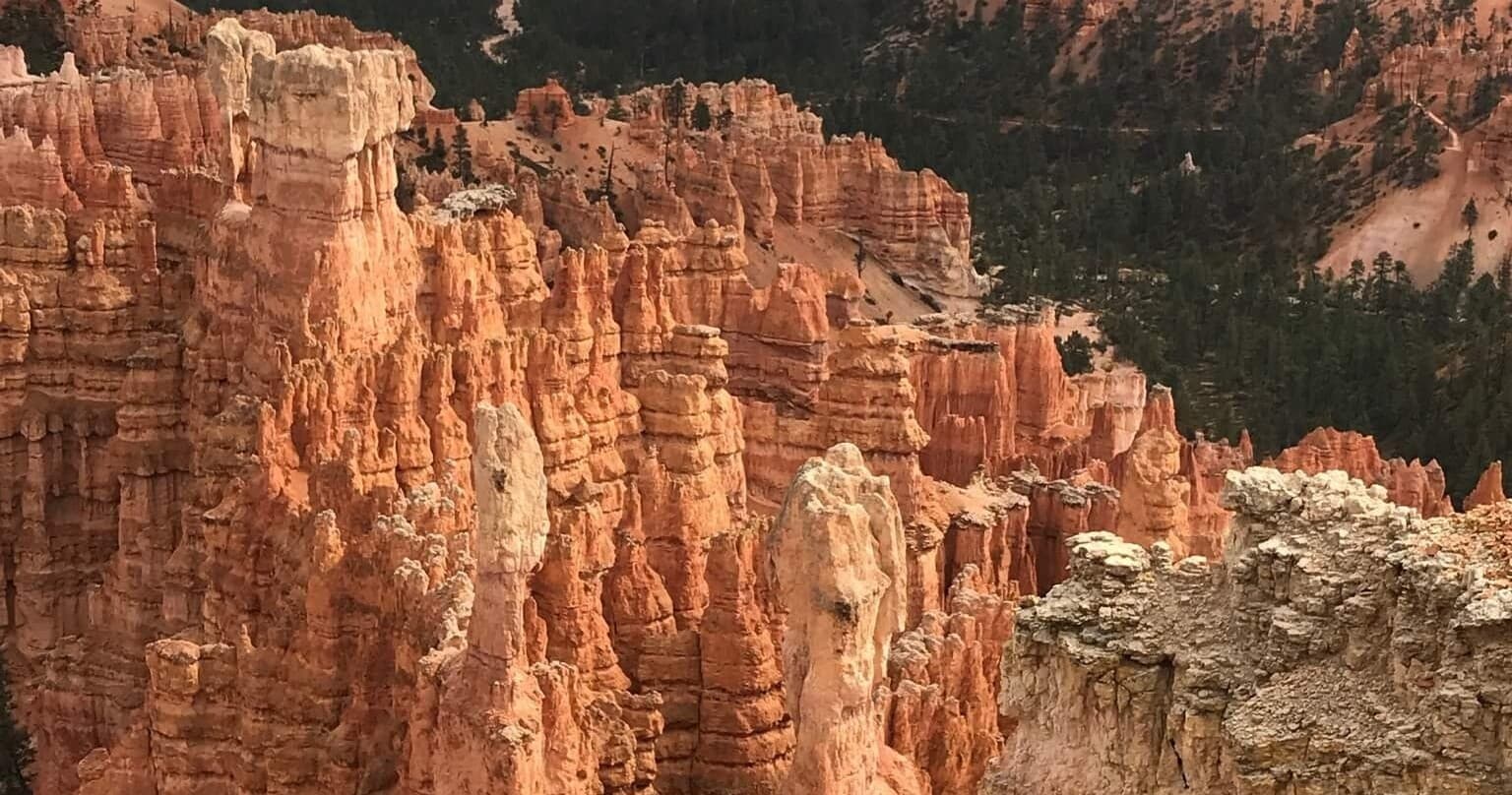 Half-Day Bryce Hike and Drive Tour from Springdale — Easy Trails, Hoodoos & Panoramas photo 2