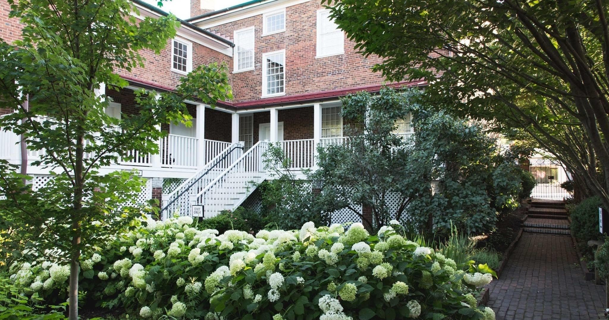 Explore Mary Todd Lincoln House in Lexington, KY