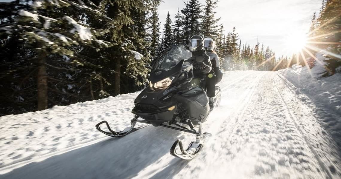 Grand Touring Snowmobile Rental in Duck Creek Village, Utah