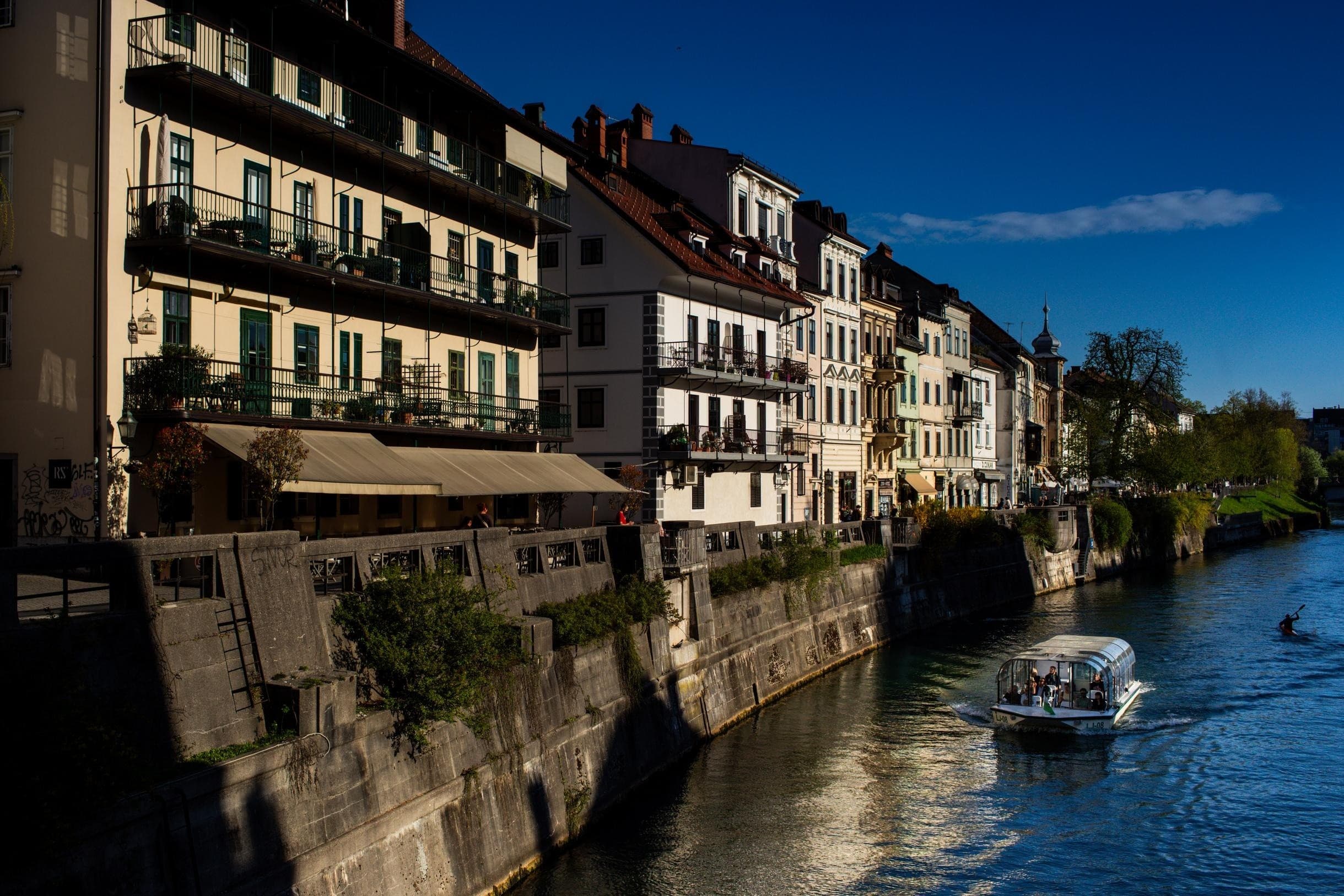 Ljubljana River Cruise and Three-Course Lunch at Gostilna Livada photo 1