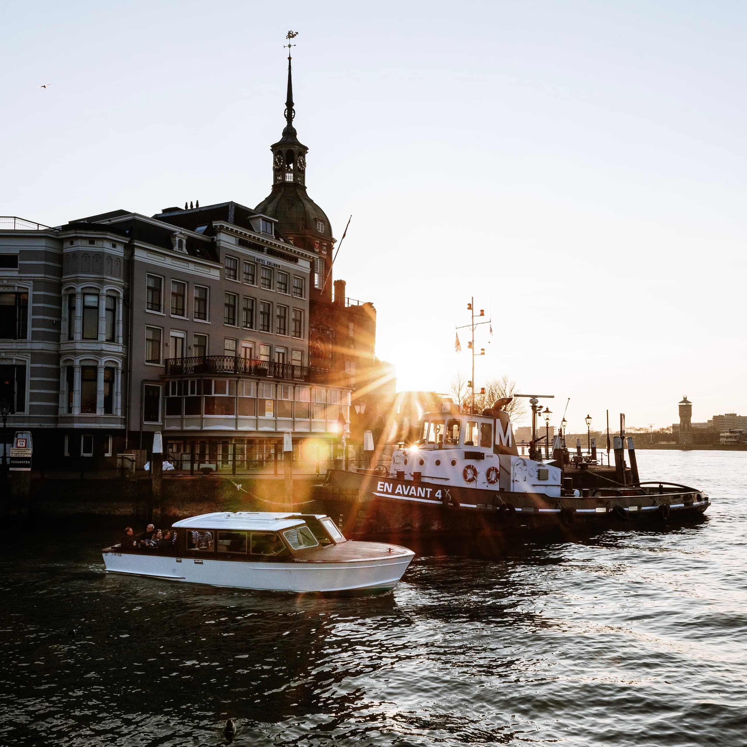 Water Activities: Shared groepsrondvaart in Dordrecht