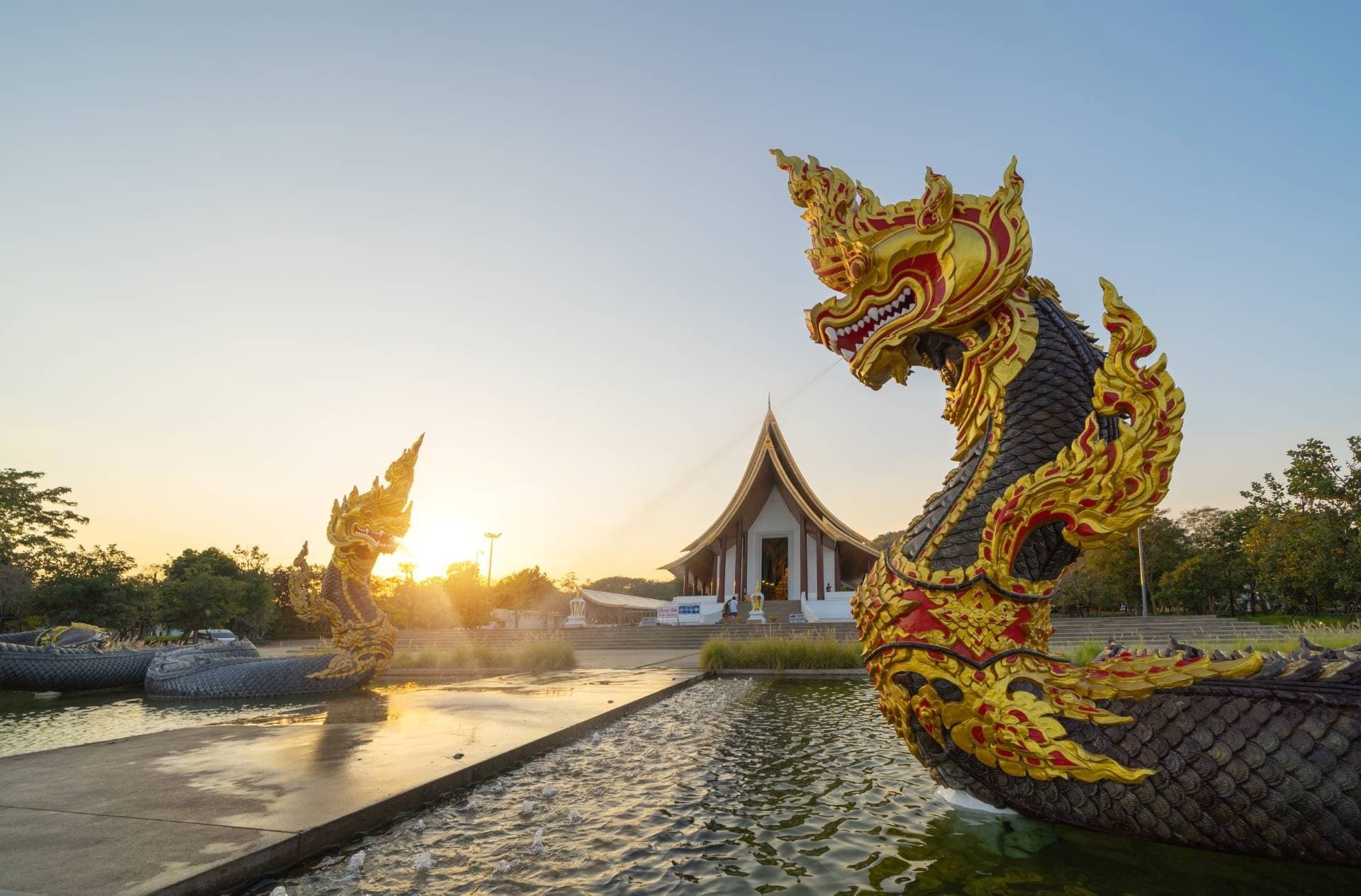 Grace & Beauty Tour: 6-Day Luxury Phuket to Bangkok Cultural Escape