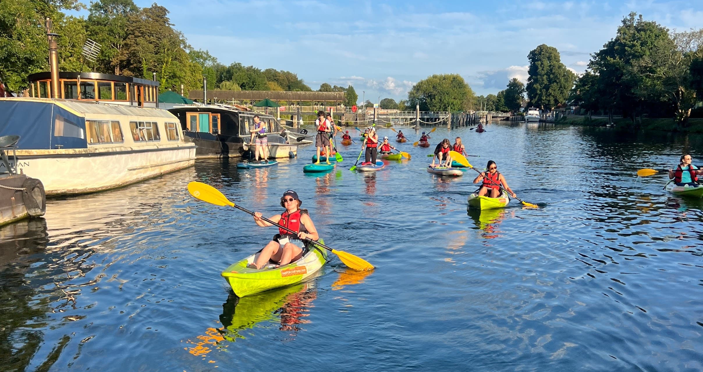 River Thames Paddling with Hampton Court Paddle Sports