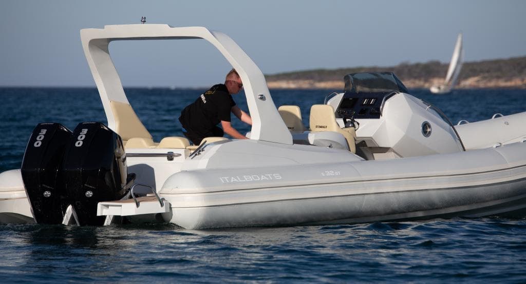 Self-Drive Italboats Stingher 606 XS in Lagos — Captain a Day on the Algarve