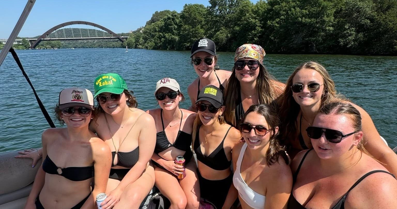 2 Hour Sunset Cruise on Lake Austin with Captain