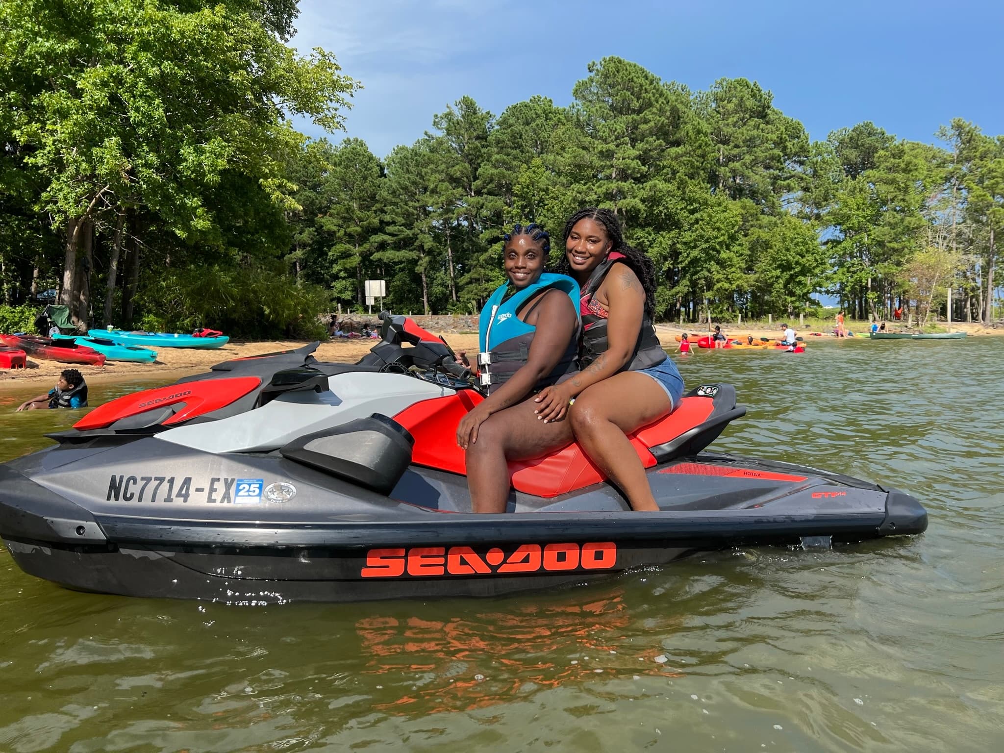 Experience the Jordan Lake Jetski Tour: Thrilling Water Adventure in North Carolina