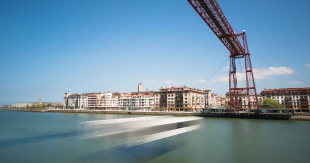 Discover Bilbao’s Old Town: Pintxos, Drinks, and History Walking Tour